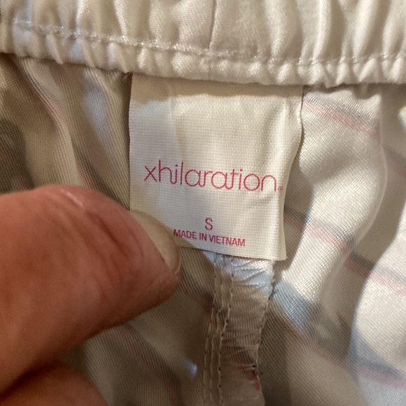 Xhilaration shorts - Picture 6 of 6